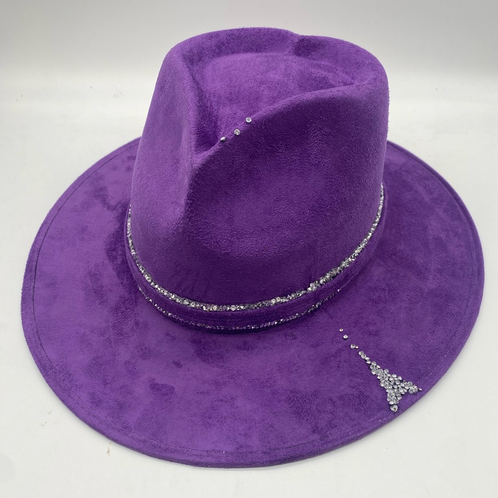 “Saint Valentine” by The Chapeauholic